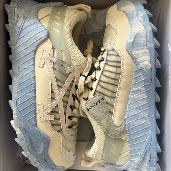 OFF-White ODSY-1000 (Blue Marble) - Picture 2 of 9